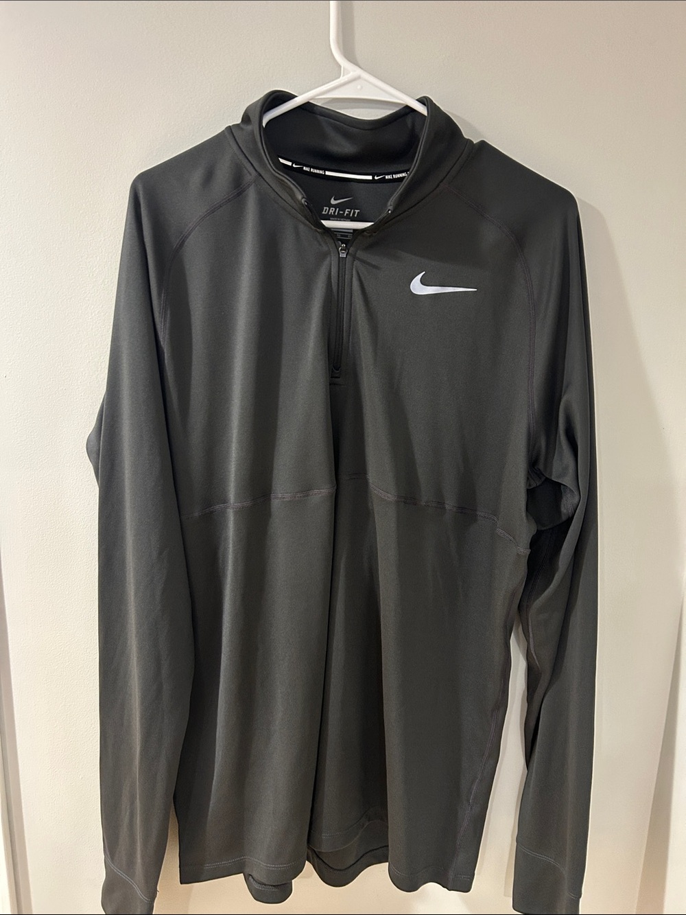Nike Black Dri-FIT Quarter-Zip Performance Pullover